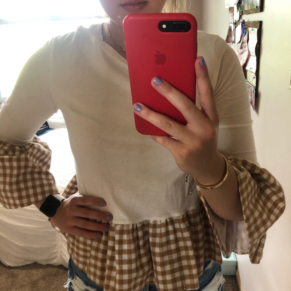 BELL-SLEEVED TOP✨ - Picture 3 of 4